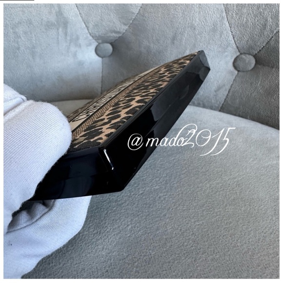 Limited edition brand new Mizah Dior pallet - Picture 8 of 8